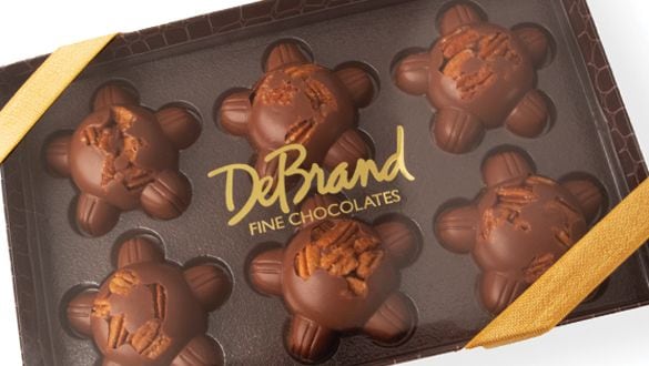 6-piece Caramel Pecan Patties, milk chocolate